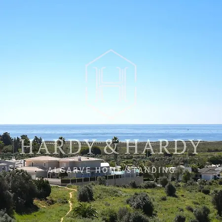 H&H: Chic Seaside Apartment Near Meia Praia Beach Lagos Exterior photo