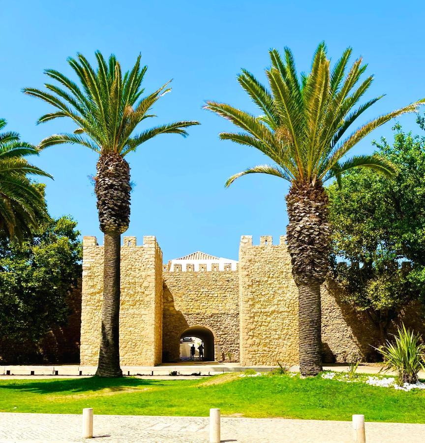 H&h - Rare Chic & Cosy With Wonderful Sea Views, Near To Meia And Center Lagos